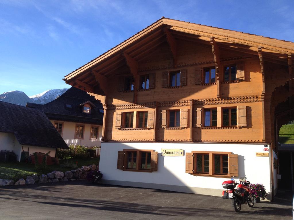 B&B Panorama Gstaad Buitenkant foto